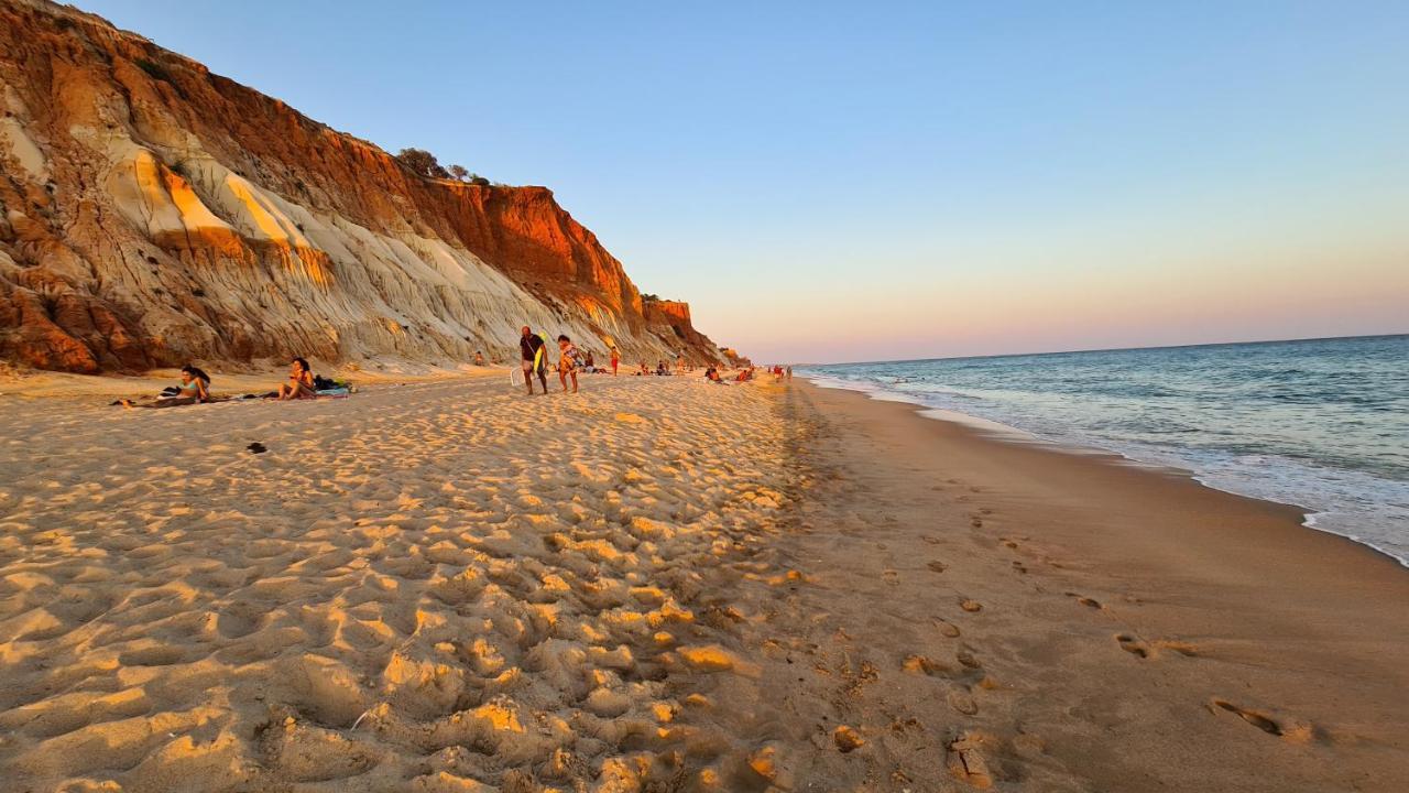 Sandy Beach Apartment Albufeira Bagian luar foto